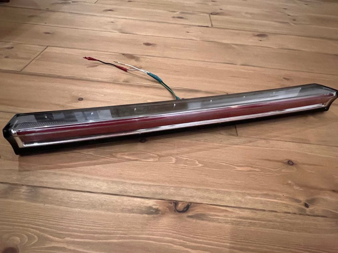 クリスタルアイ エスティマ LEDテールランプ