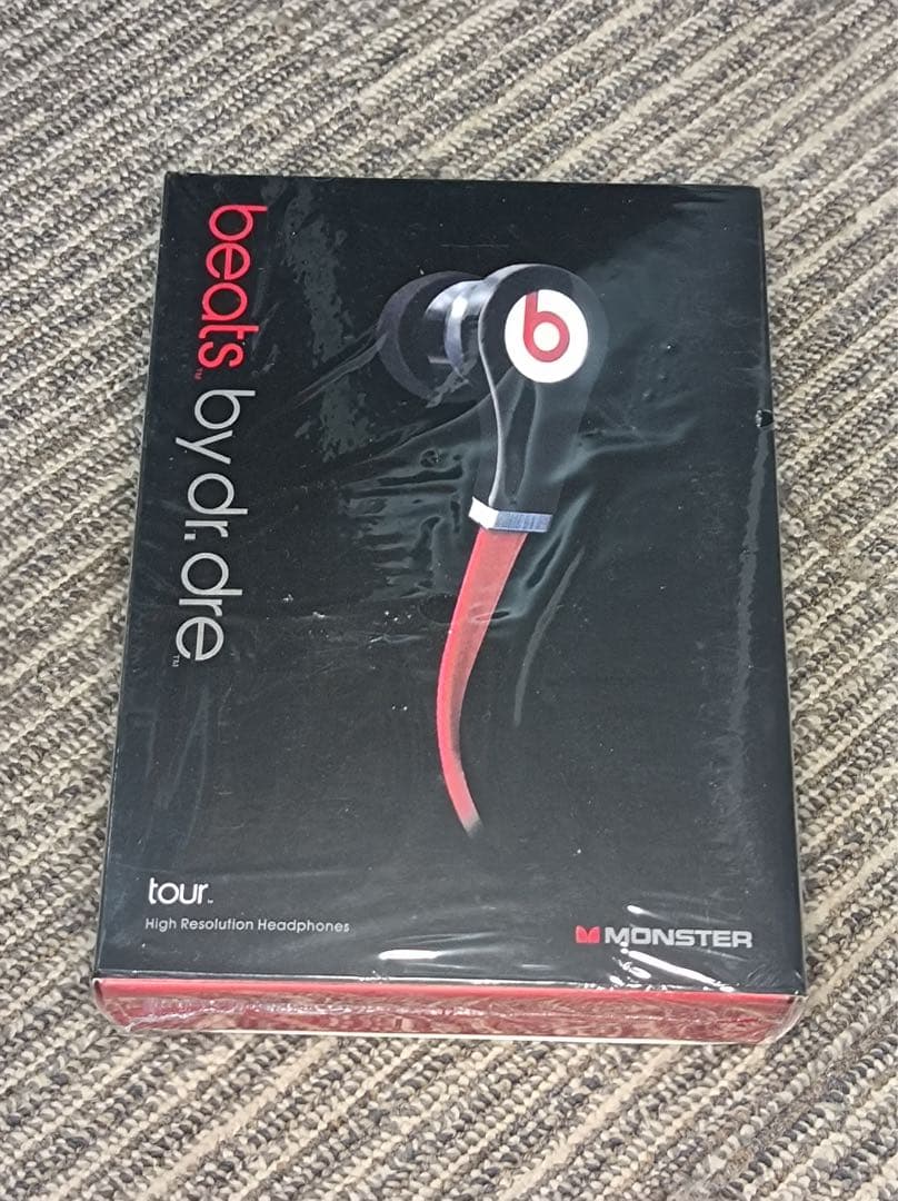 八6037【未使用品】beats by dr.dre tour イヤホン