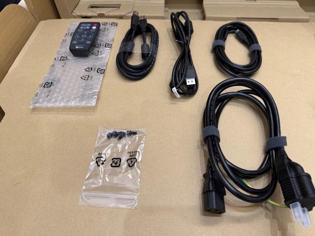 値下げ中！ 元箱 未使用に近い EIZO FlexScan EV4340X 4K