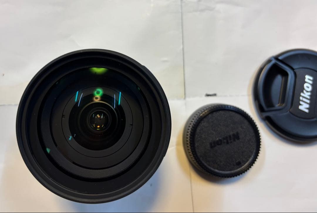 D3200及びNikon AF-S DX ズ-ムNikkor 18-70mm