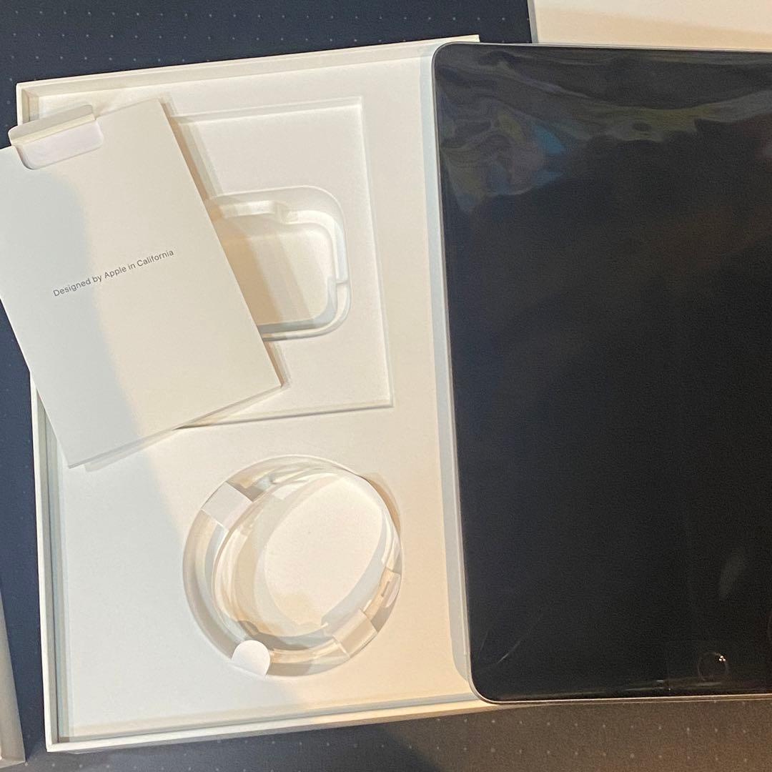 ケース付 iPad Wi-Fi 32GB MR7F2J/Aスペースグレイ第6世代