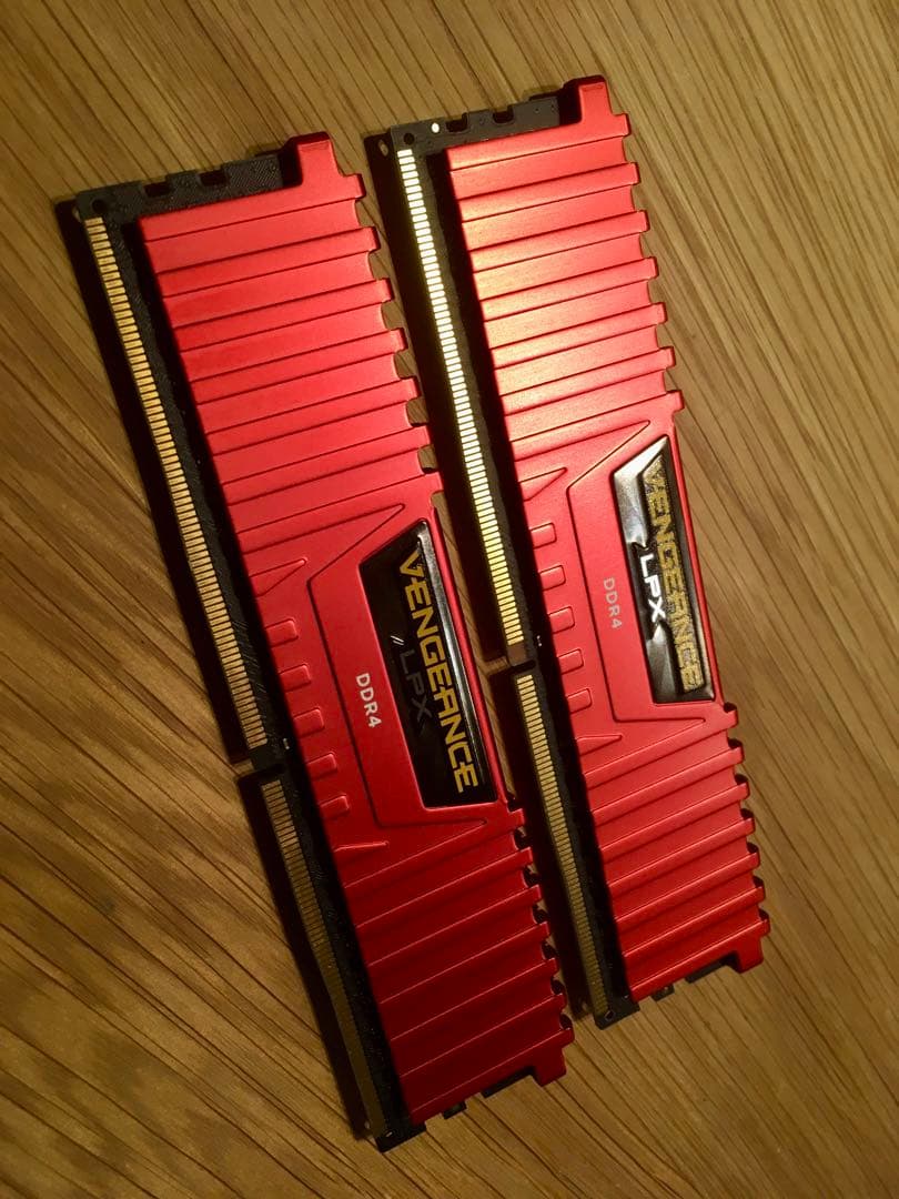 メモリー Corsair VENGEANCE LPX 16GB DDR4 2666MHz