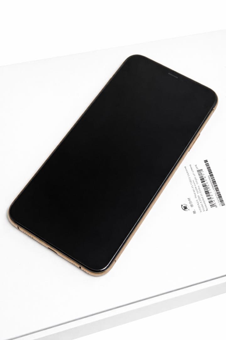 Apple iPhone 11 Pro Max ゴールド