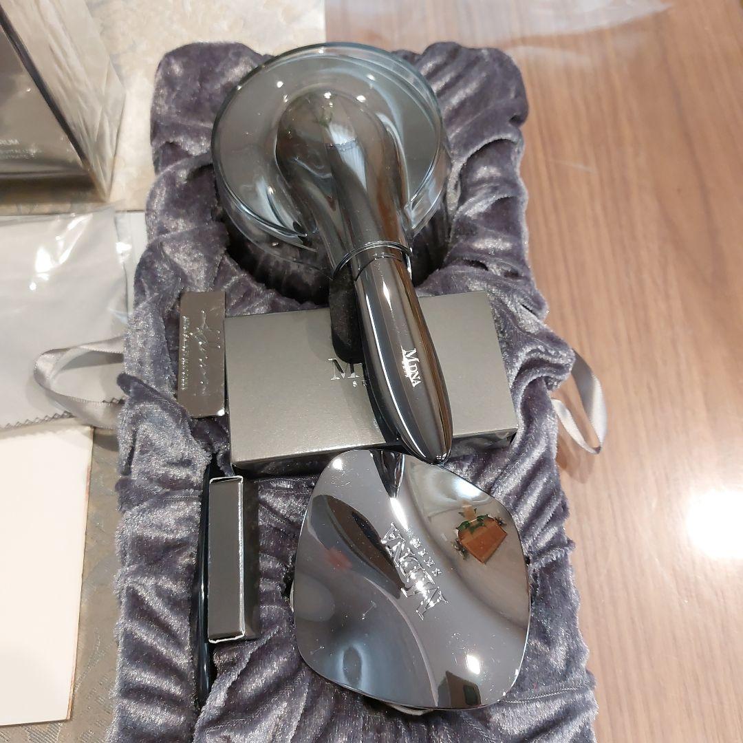 MDNA ザ・セラム 美顔器