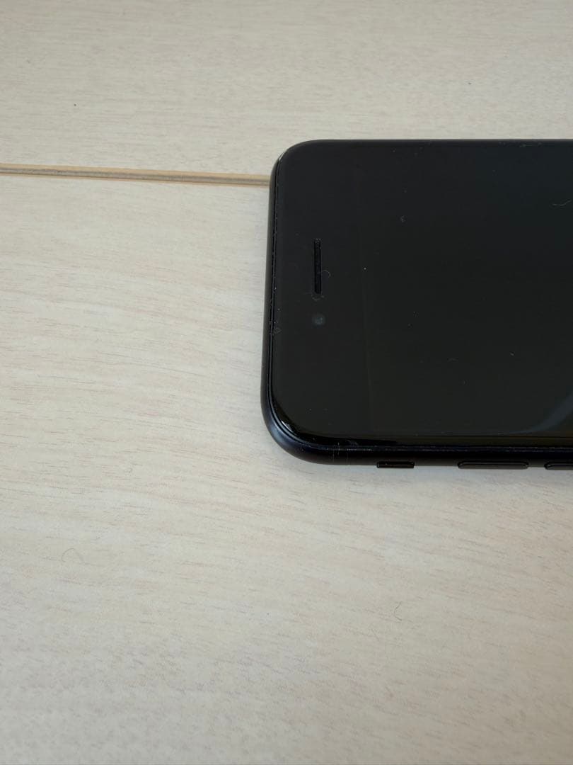 【美品】Apple iPhone SE 第2世代 (SE2) ブラック