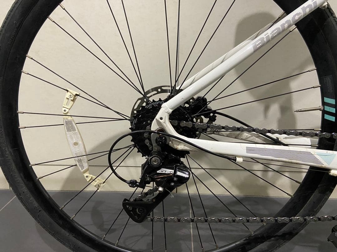 BIANCHI c-sport2 DISCクロスバイク　ビアンキc-sport1