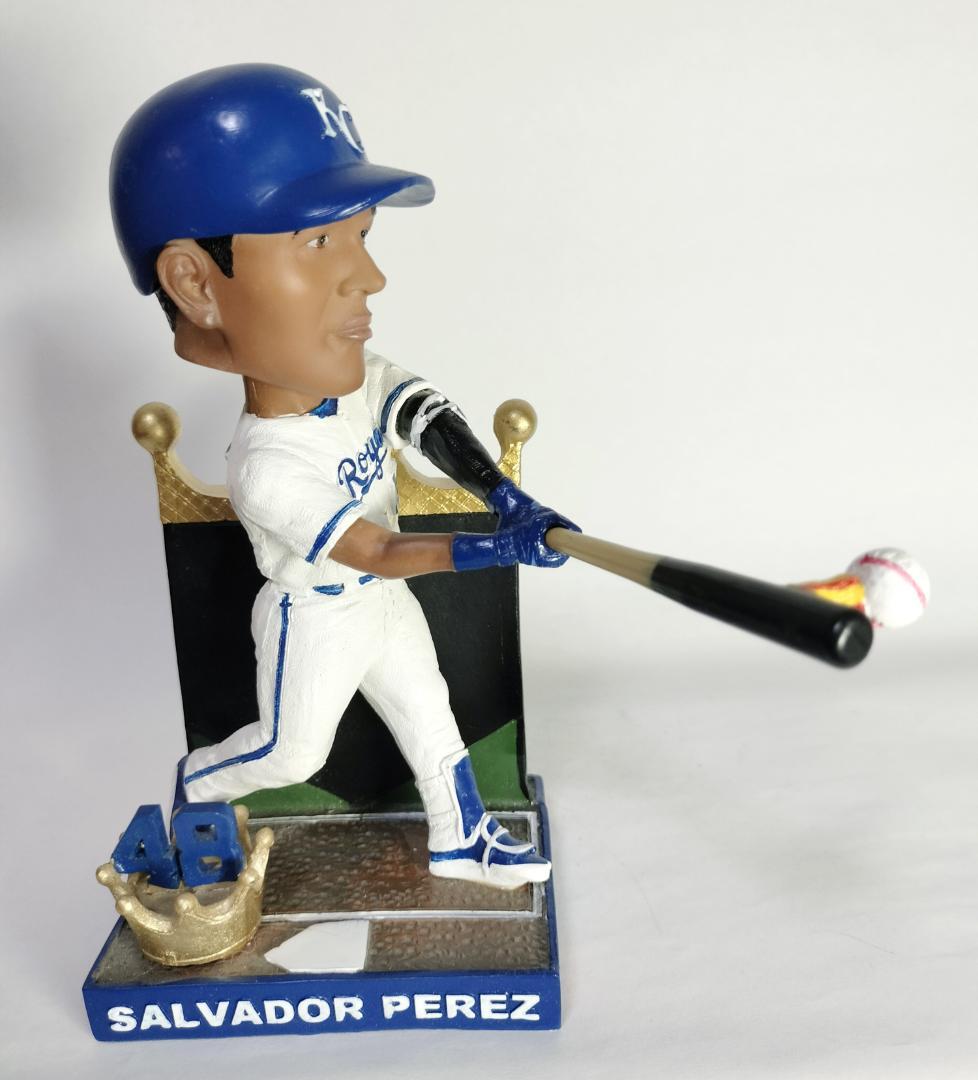 サルバドール・ぺレス／”本塁打王” ボブルヘッド人形 (ロイヤルズ）
