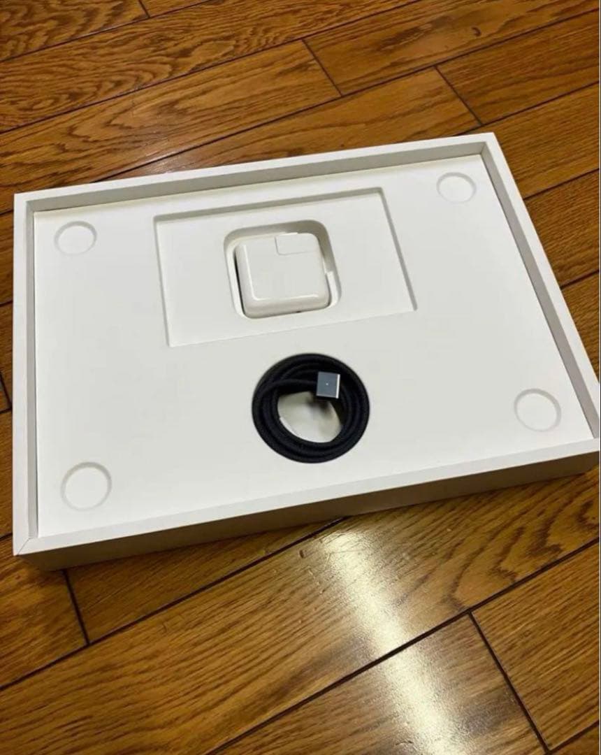 MacBookAir M2 256GB ミッドナイト