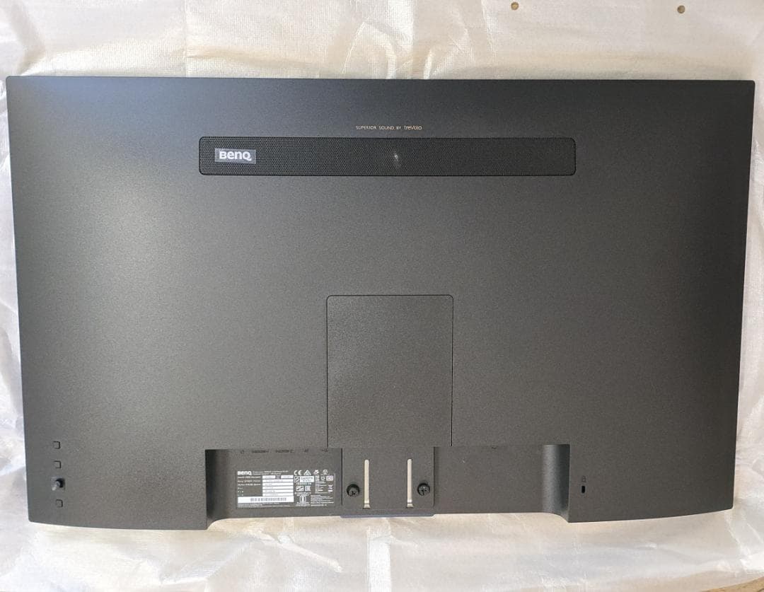 【美品】BenQ EW3280U 32インチ 4K モニター リモコン付属品完備