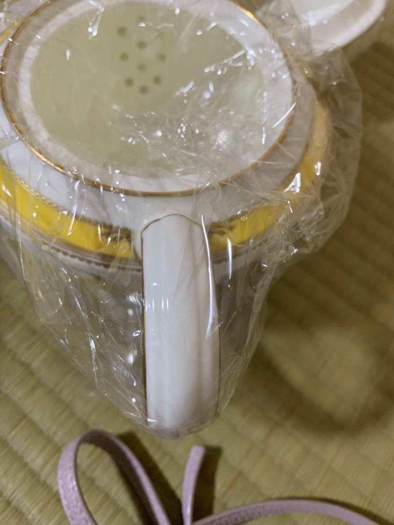 ノリタケ　ヴィヴィットソロボーン　ティーポット、クリーマー、シュガーポット