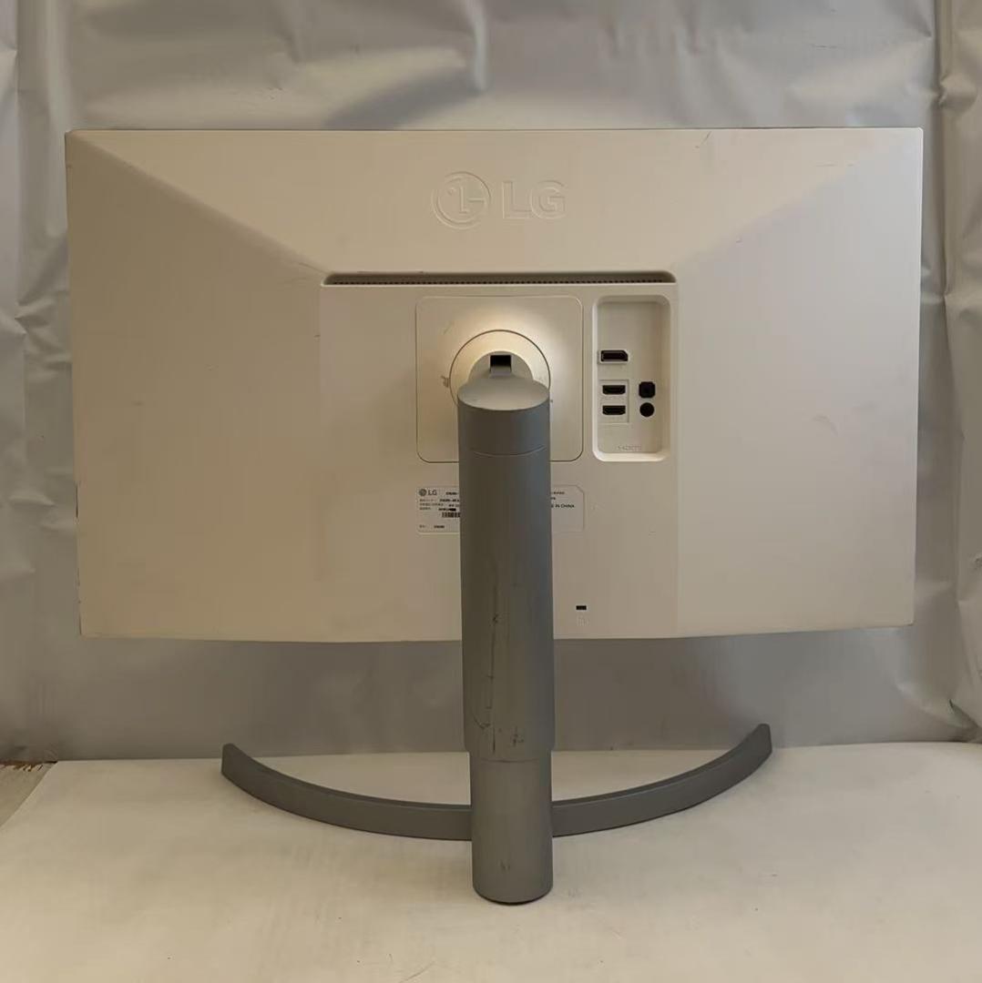 LG 27UL550-W 27インチ 4Kモニター