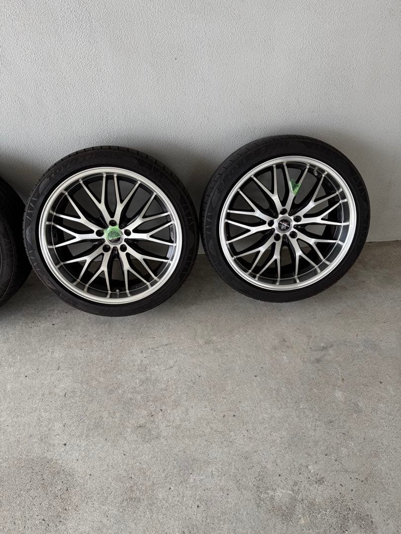 と*ん様 245/40R20 アルファード・ヴェルファイア30 タイヤホイールセ