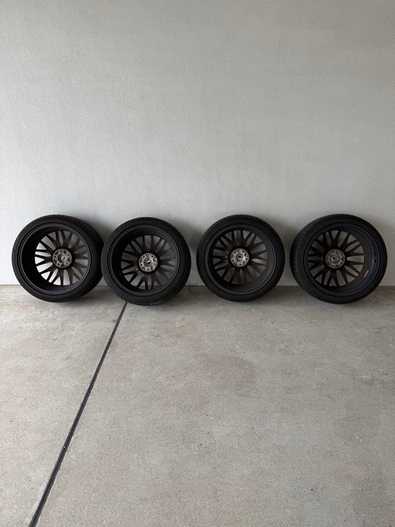 と*ん様 245/40R20 アルファード・ヴェルファイア30 タイヤホイールセ