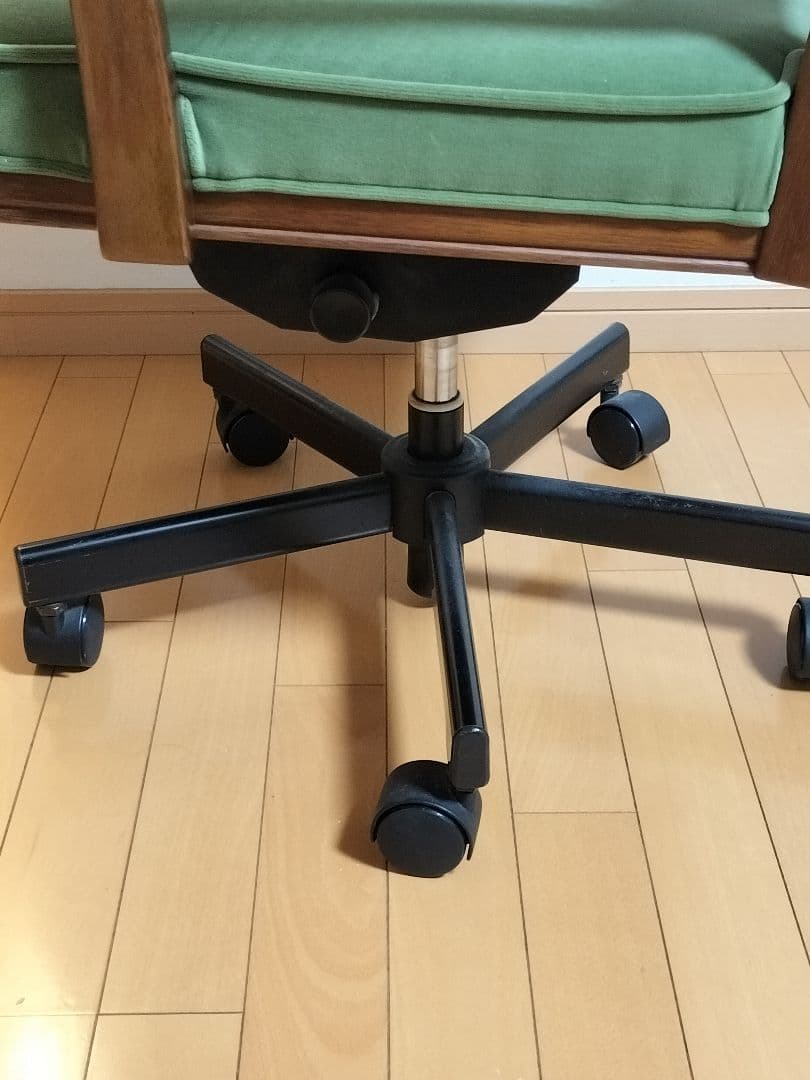 マルニ木工 地中海 アームチェア キャスター付き モケット グリーン