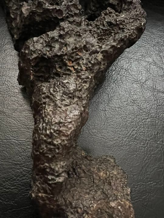 中国 天然太湖石 紅木