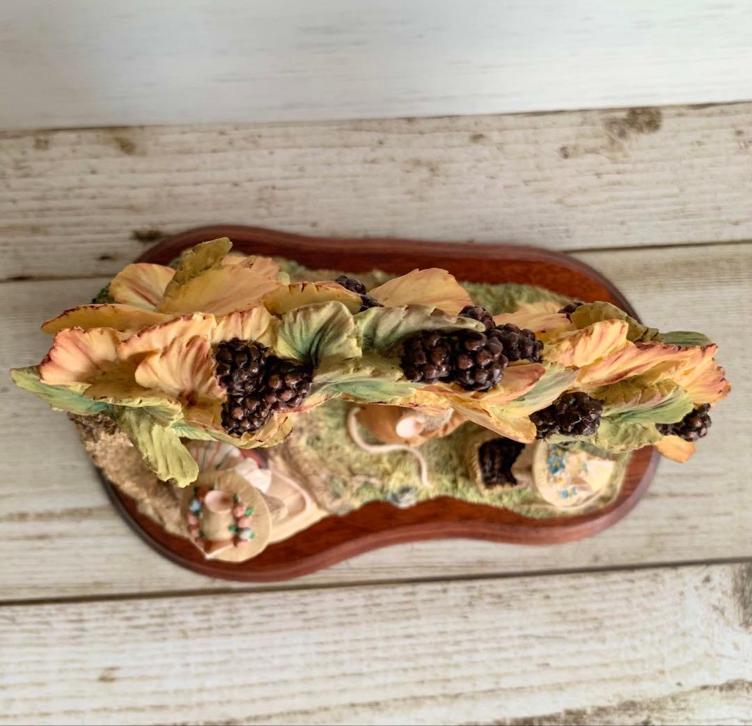 【希少】ブランブリーヘッジ 秋 Autumn タブロー フィギュリン 置物