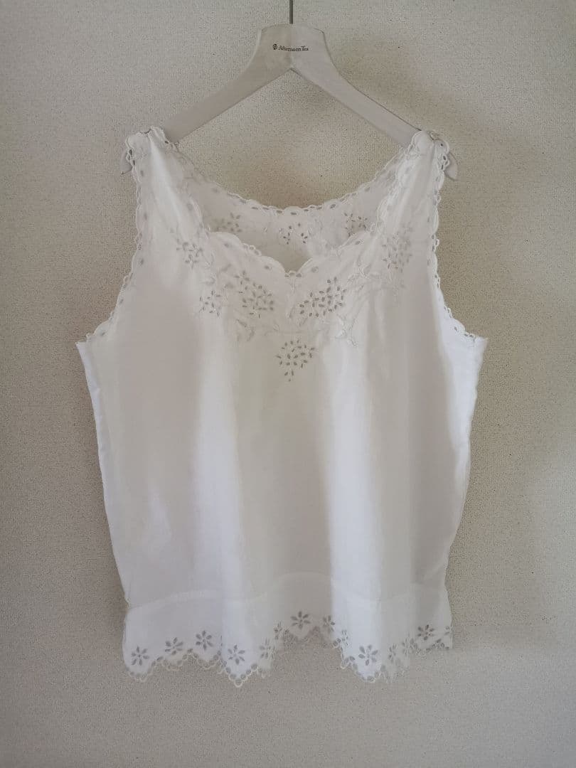 アンティークフランス アイレット花刺繍 スカラップリム リネンシャツ トップス