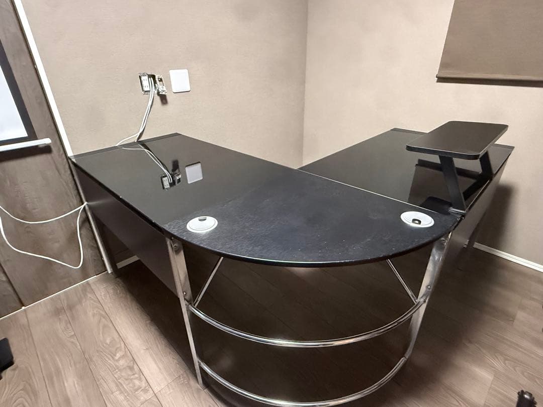 不二貿易パソコンデスクPCデスクブラック勉強机強化ガラス キーボードトレイ付