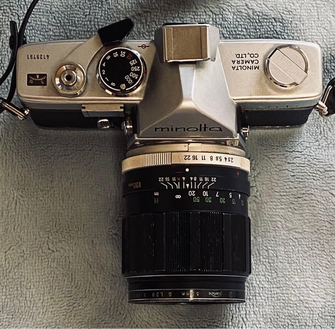 フイルム一眼レフカメラMinolta SR-1S , 100mm望遠レンズ付き