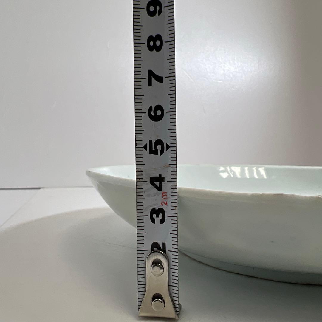 中国明時代　古染付上手陰刻草花図七寸皿直径21.5㎝トヒト東な8-0110☆2F