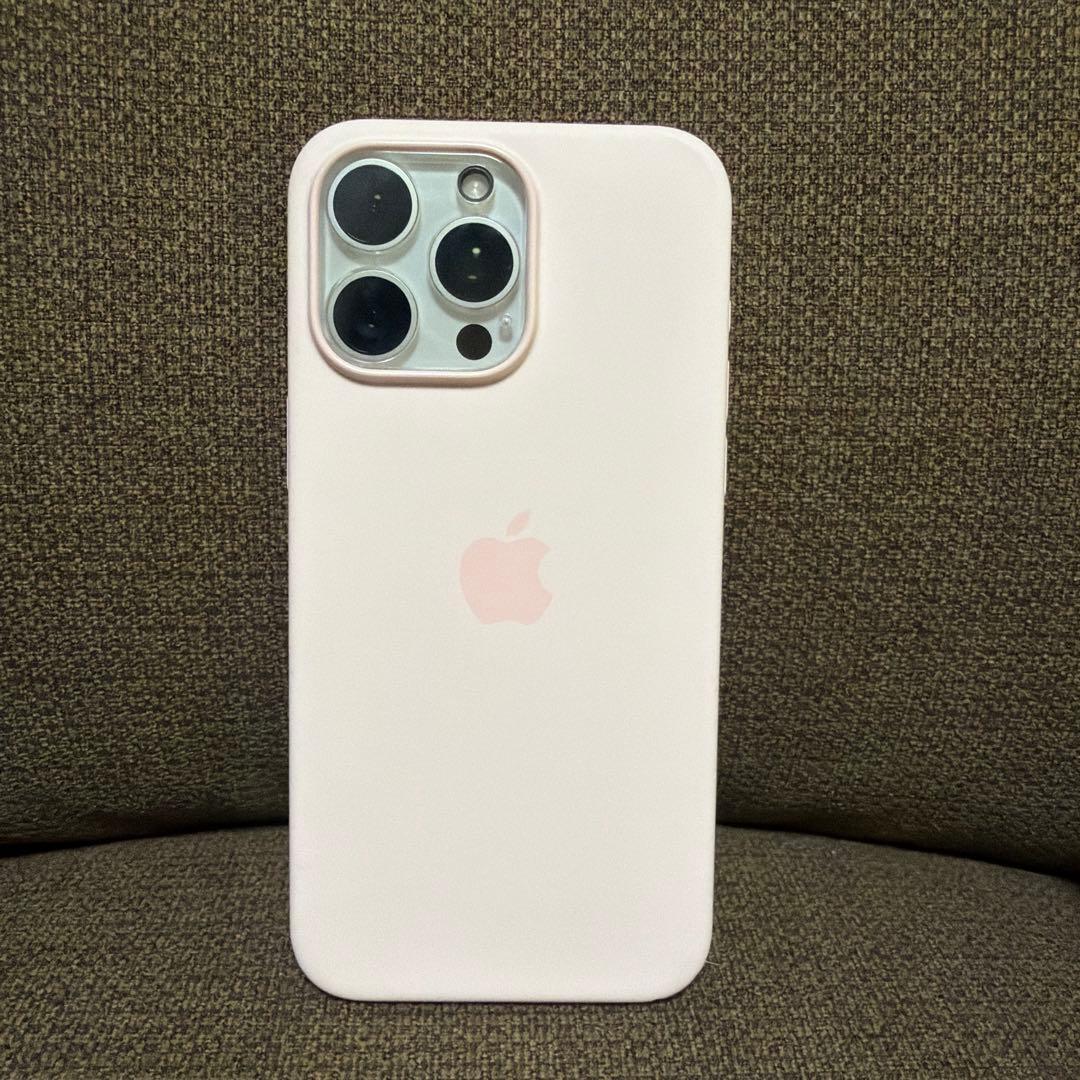 Apple iPhone 15Pro Max 521GB本体　超美品　ホワイト