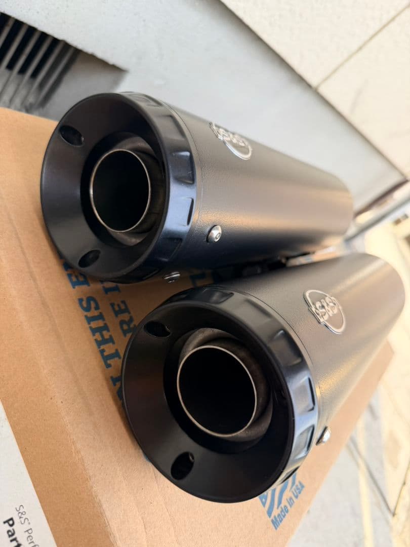 S&S FXFB ブラック スリップオン　２口　マフラー　　最終