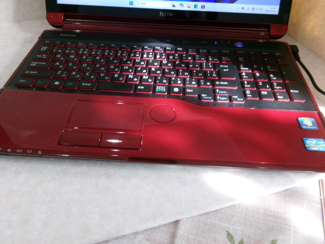 富士通 FMV LIFEBOOK FMVA77HR Office2021