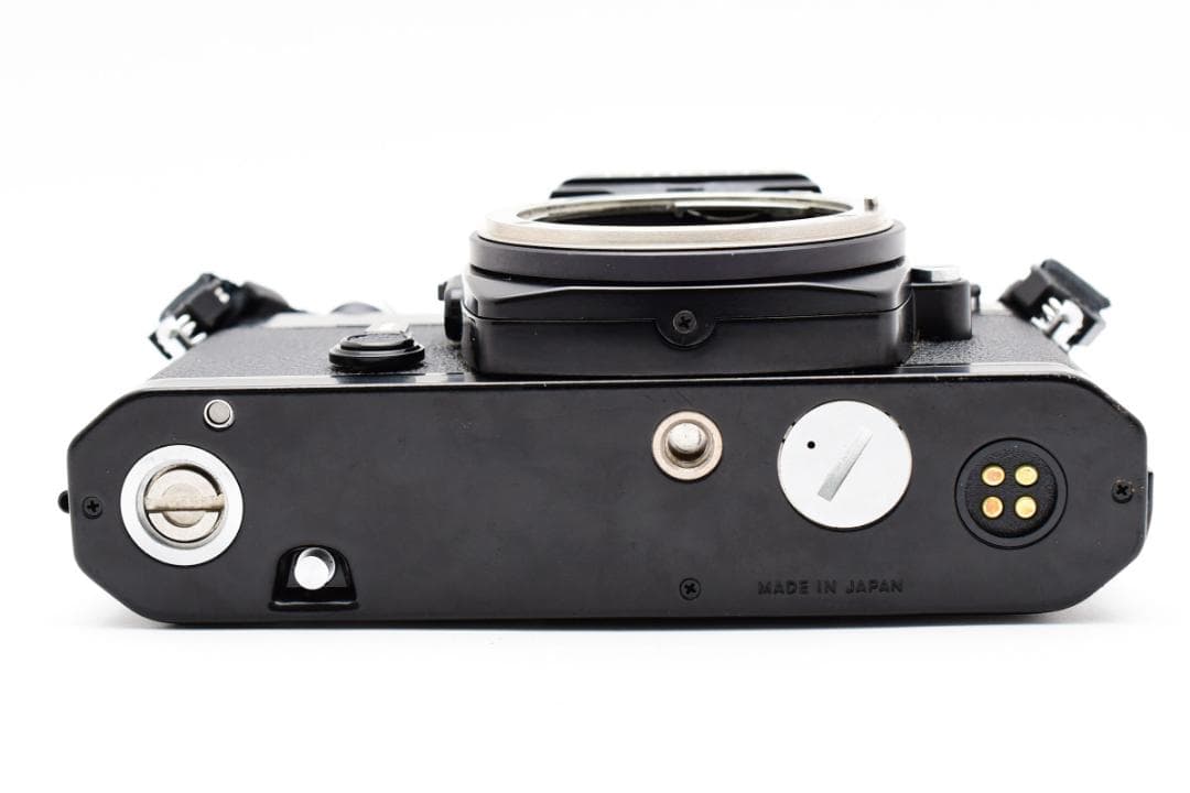 【美品・完動品】Nikon FE ブラック ボディ フィルムカメラ #C04