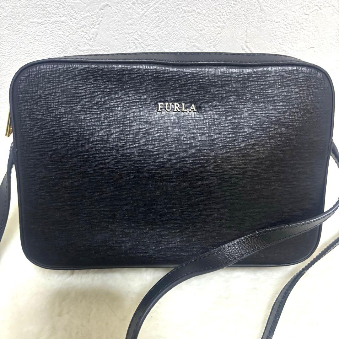 FURLA LILLI フルラ リリー ショルダーバッグ カメラバッグ ブラック