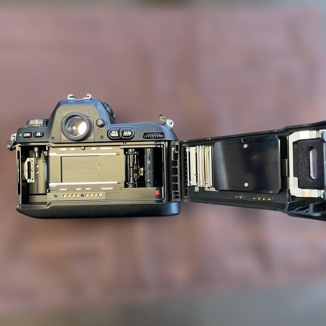 Nikon F100 とニッコール28-70mmf2.8ED低分散レンズ