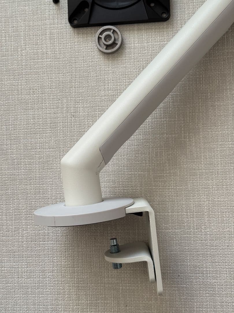 ハーマンミラー CBS モニターアーム FLO ホワイト