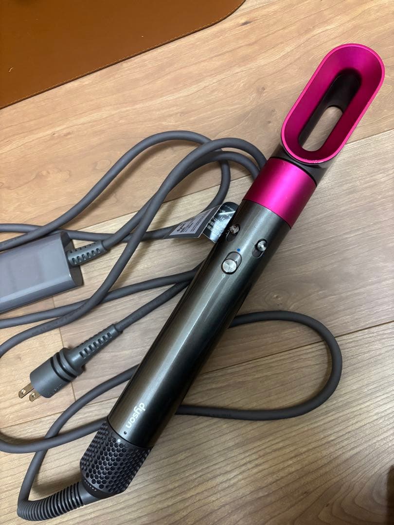 ヘアドライヤー Dyson Airwrap Volume + Shape HS01