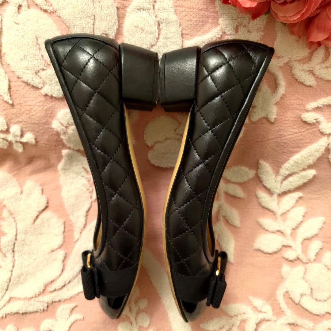 Salvatore Ferragamo♡フェラガモ♡イタリア製♡黒エナメル♡６