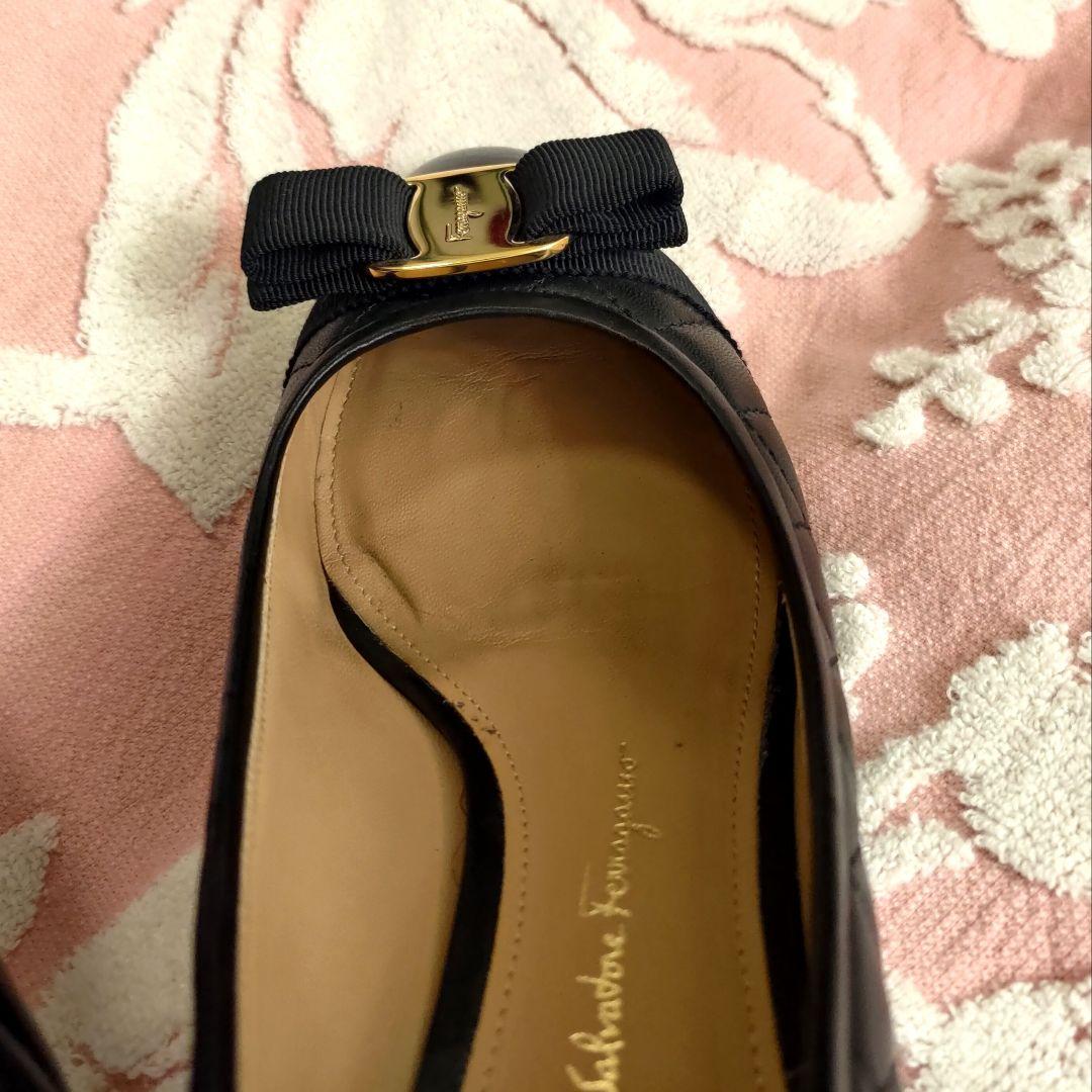 Salvatore Ferragamo♡フェラガモ♡イタリア製♡黒エナメル♡６