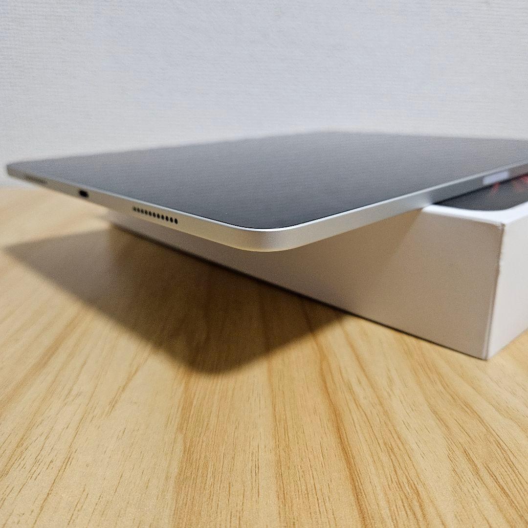 【極美品】ipad pro 第五世代 12.9インチ　(即日発送)