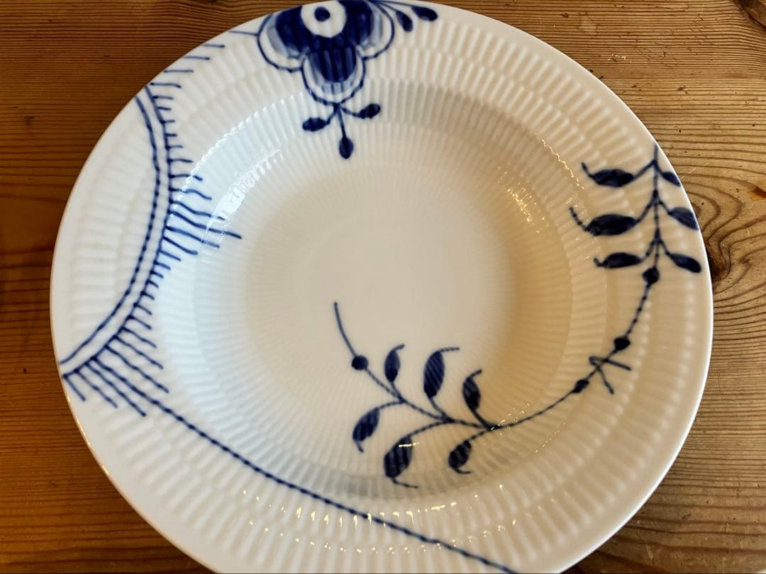 ロイヤルコペンハーゲン　ブルーフルーテッドメガ　21.5スーププレート×3