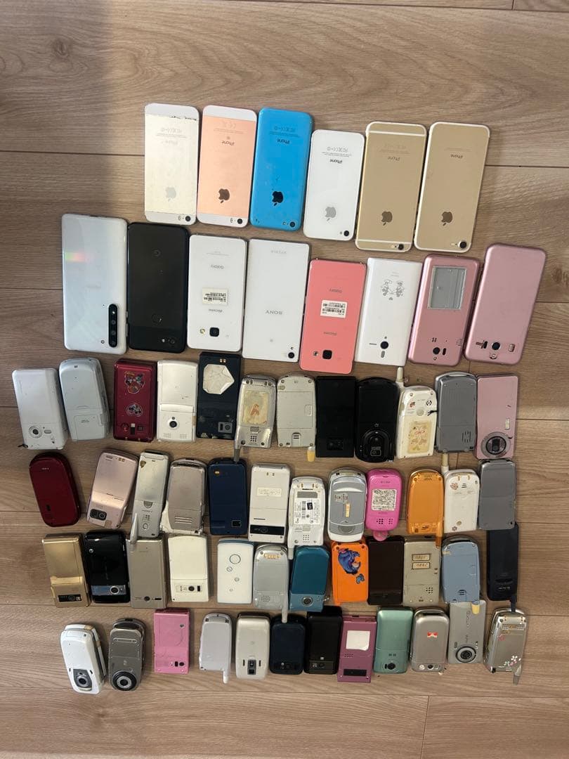 携帯電話本体 48 スマートフォン8 iPhone 6台 すべてジャンク品です。