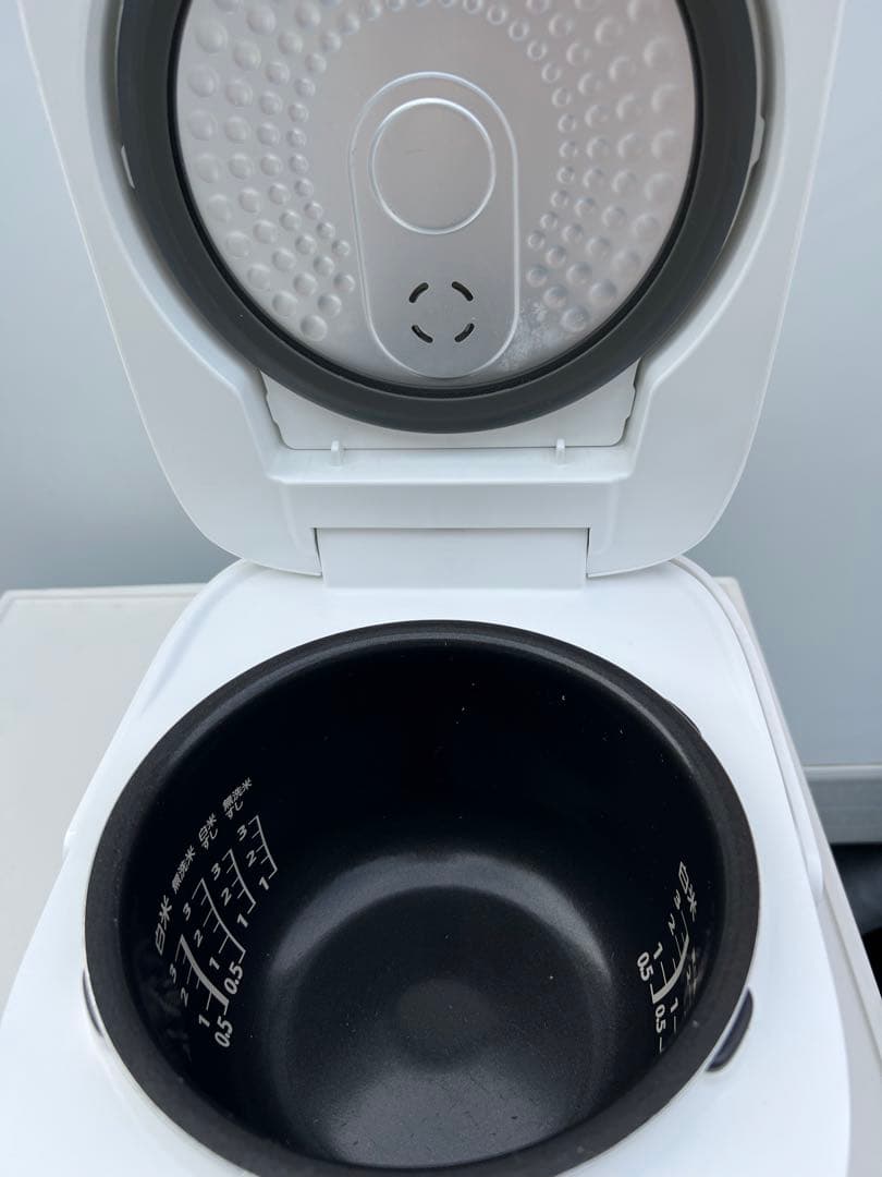 2019年式 3合 0.54L TOSHIBA 炊飯器 RC-5XL