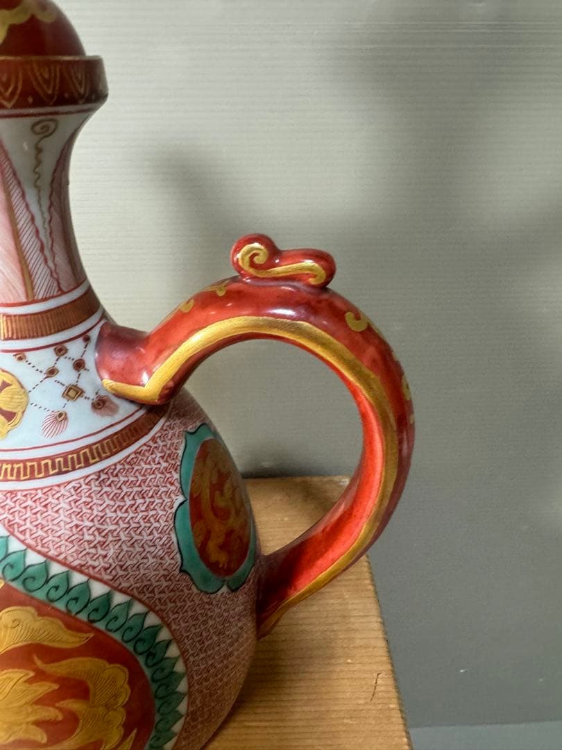 2642 九谷焼 角福　赤絵 金蘭手 仙盞瓶　酒器　時代物