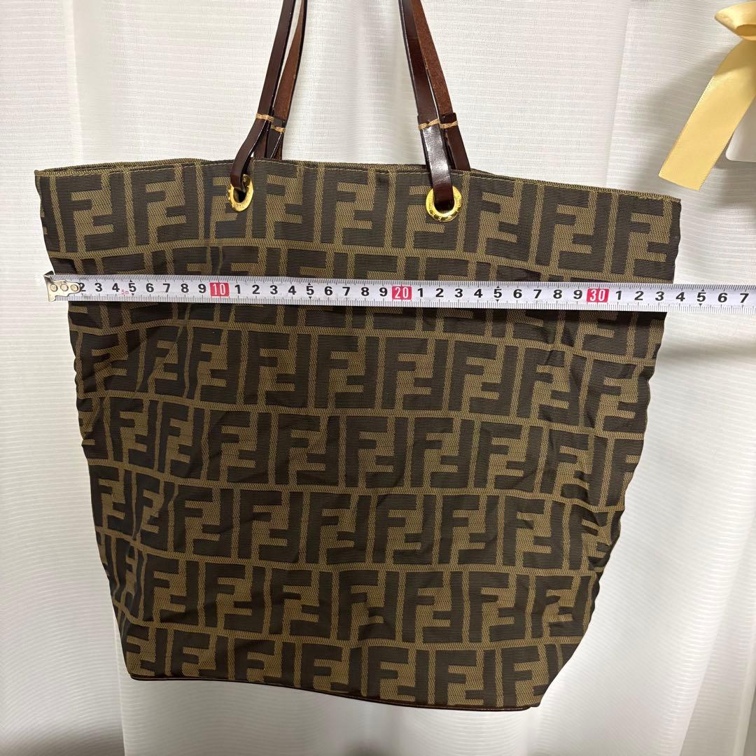 ア*キ様 FENDI フェンディ ズッカ柄 トートバッグ ハンドバッグ バケツ