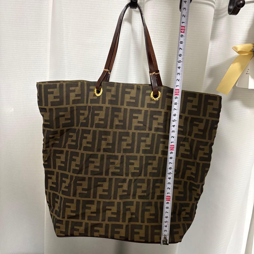 ア*キ様 FENDI フェンディ ズッカ柄 トートバッグ ハンドバッグ バケツ