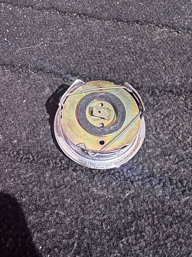 ポルシェ911 ステアリング　ホーンボタン 希少　おまけ有り