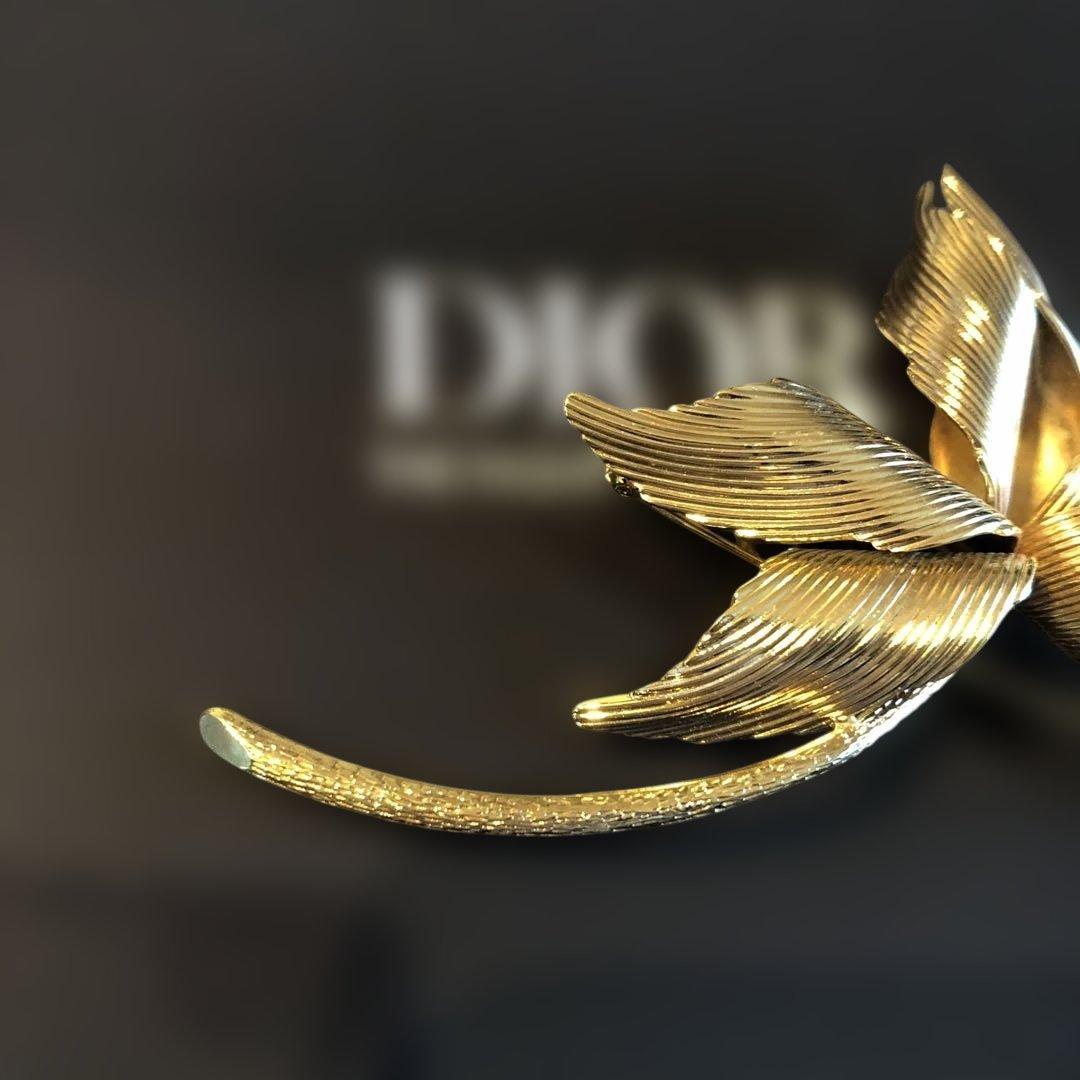 ディオール　DIOR ブローチ