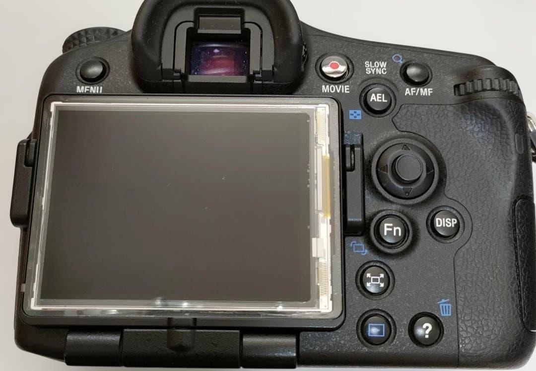 【美品】SONY α77 SLT-A77V レンズ・カメラバッグ付