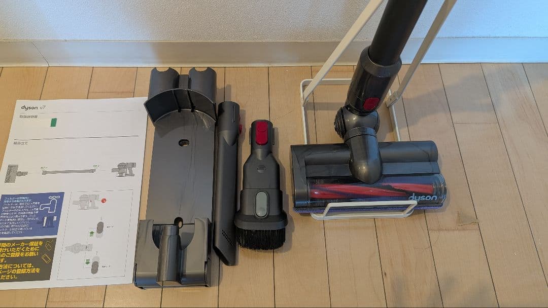 美品！バッテリー交換済み！ dyson ダイソン v7slim