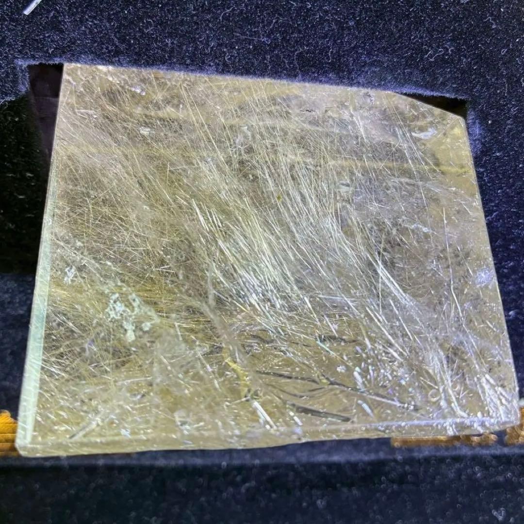 お正月SALE〜☆天然石☆ ルチルクォーツ　ヴィーナス　虹　高品質　原石　箱付き