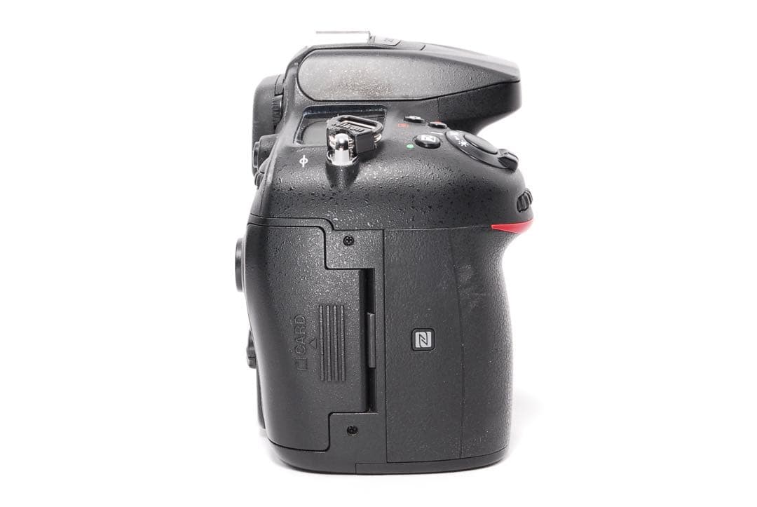 Nikon D7200◆WiFi搭載◆超望遠◆ハイアマチュア機種◆一眼レフカメラ