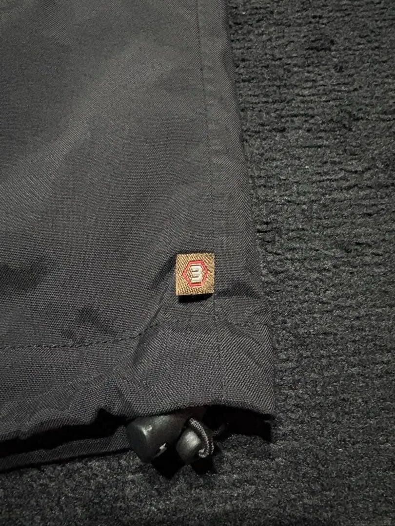 RECON ナイロンジャケット