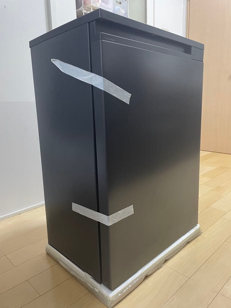 アイリスオーヤマ IRSN-7A-B 冷蔵庫 66L コンパクト 家電 未使用