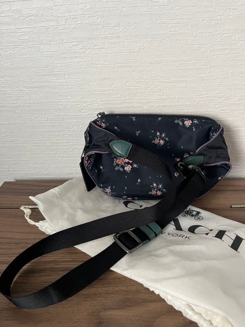 COACH ウエストポーチ